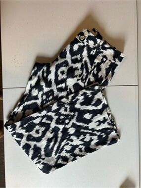 Loft 100% Linen Black and White Print Pants EUC
